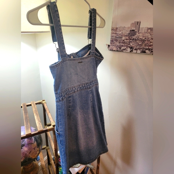 Billibong denim dress - Picture 2 of 2